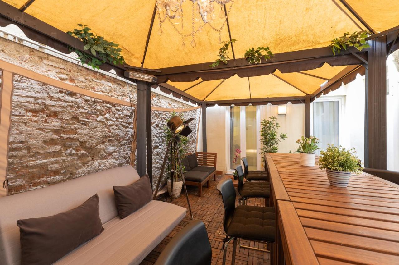 Pinti Patio Apartment Florenz Exterior foto